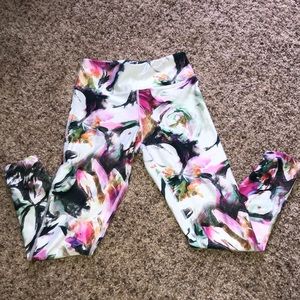 Betsey Johnson Performance Capri’s